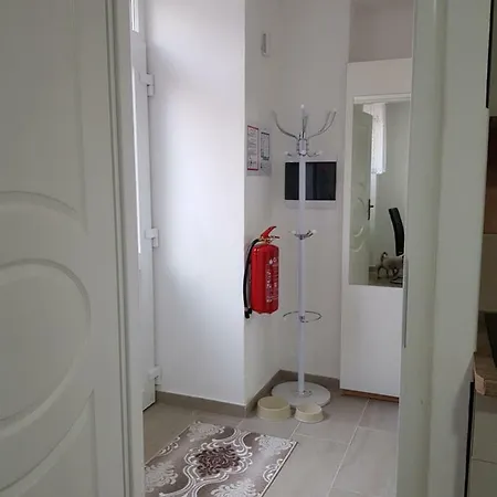 Apartmaji Kala Apartment *