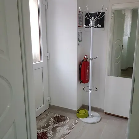 Apartmaji Kala Apartment *