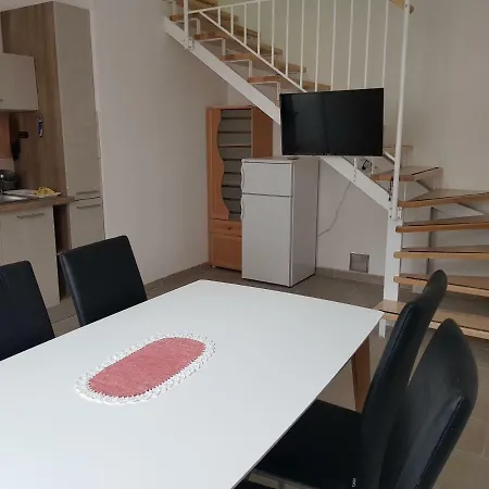 Apartmaji Kala Apartment *